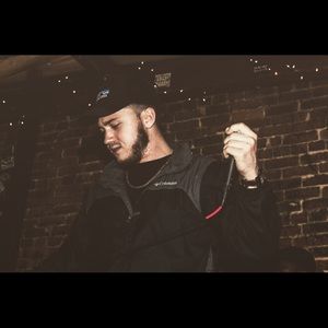 Meet your Posher, Wyatt